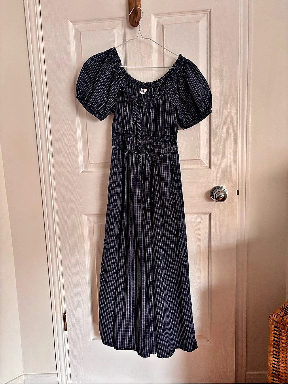 Gap Plaid Maxi Dress in Blue & White Size XS Like New